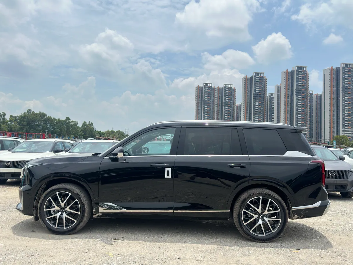 GAC GS8 — vue 2