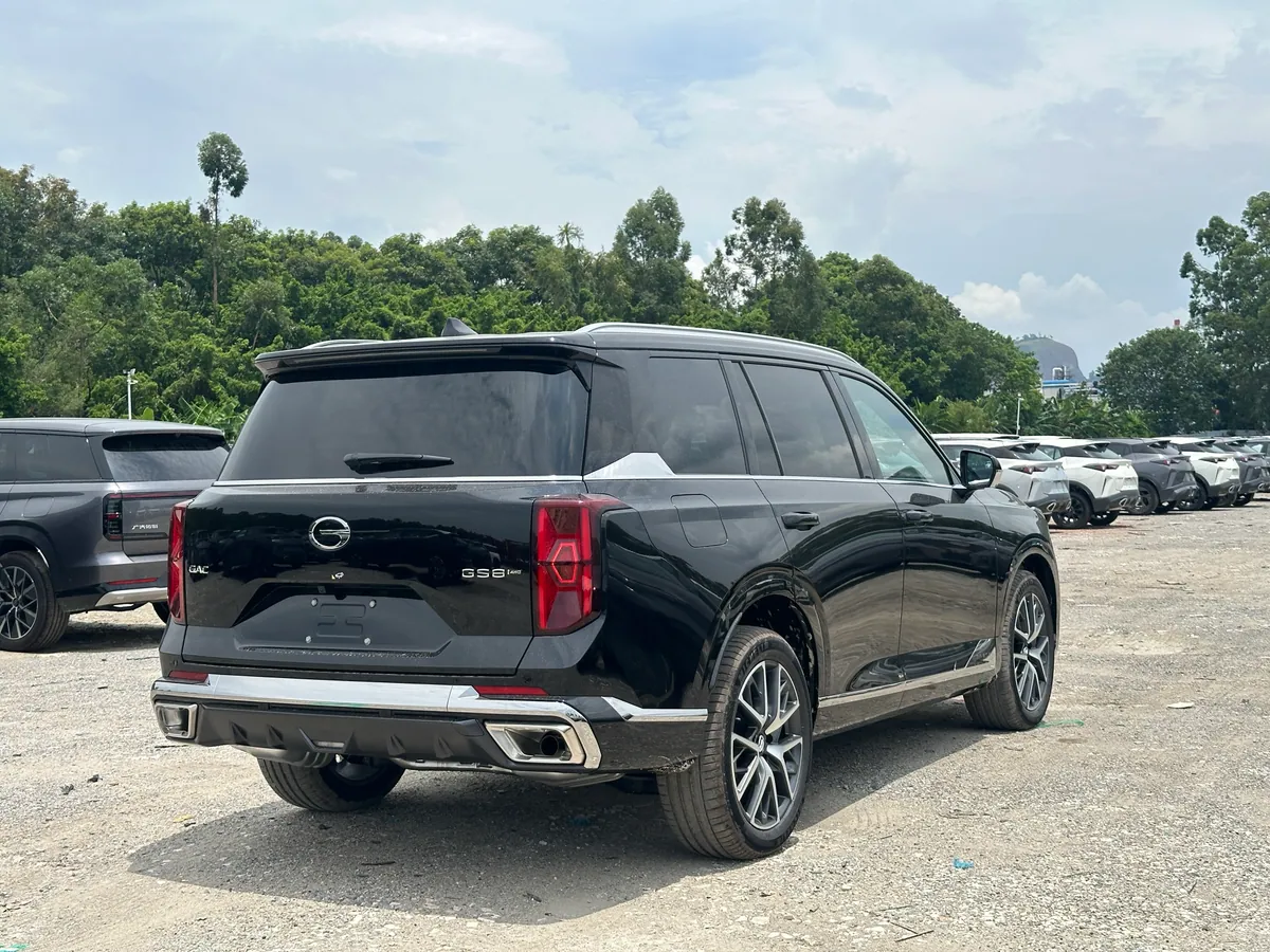 GAC GS8 — vue 3