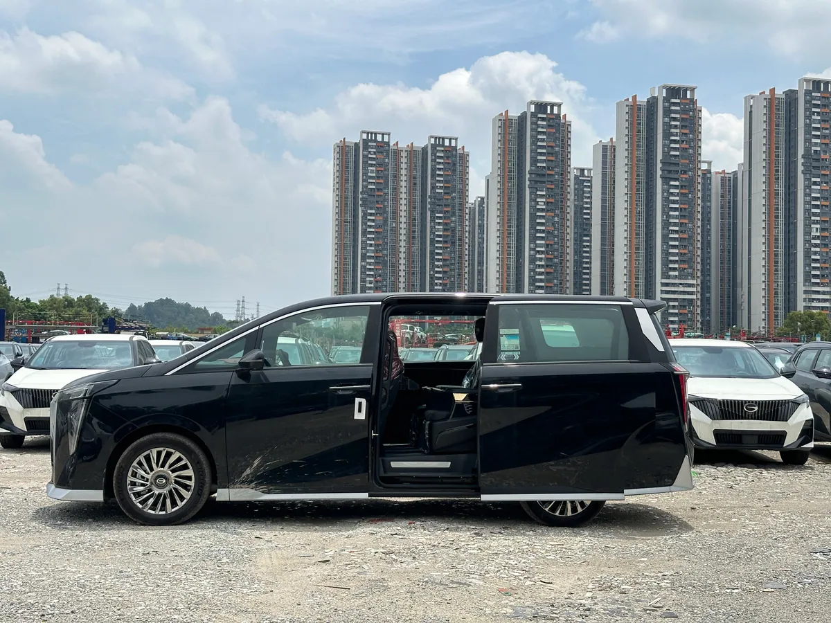 GAC Trumpchi M8 — vue 6